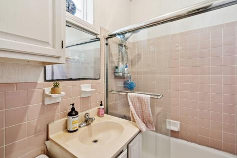 208 Calhoun Street Charleston SC 29401