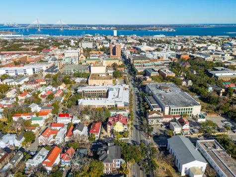 208 Calhoun Street Charleston SC 29401