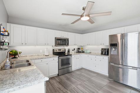 4004 Carolina Bay Drive Moncks Corner SC 29461
