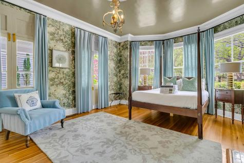 184 Ashley Avenue Charleston SC 29403