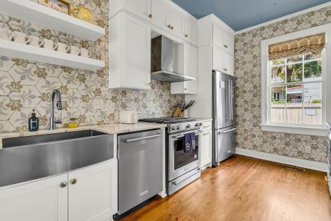 184 Ashley Avenue Charleston SC 29403