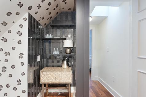 184 Ashley Avenue Charleston SC 29403