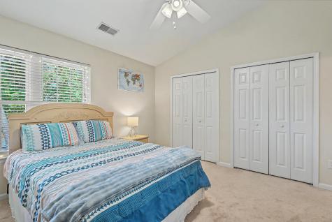 7982 Shadow Oak Drive North Charleston SC 29406