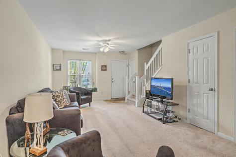 7982 Shadow Oak Drive North Charleston SC 29406