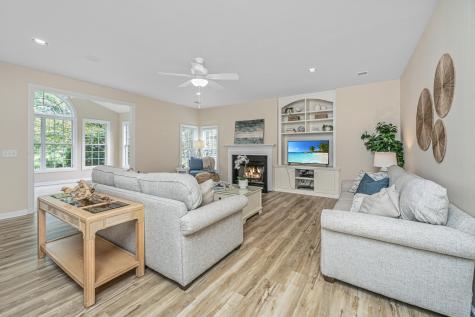 1557 Oakhurst Drive Mount Pleasant SC 29466