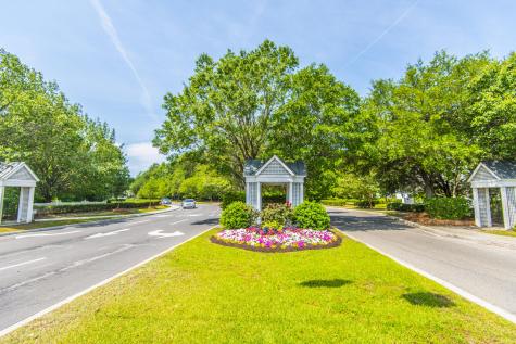 1557 Oakhurst Drive Mount Pleasant SC 29466
