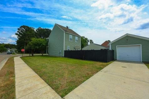 305 Harriswood Lane Moncks Corner SC 29461