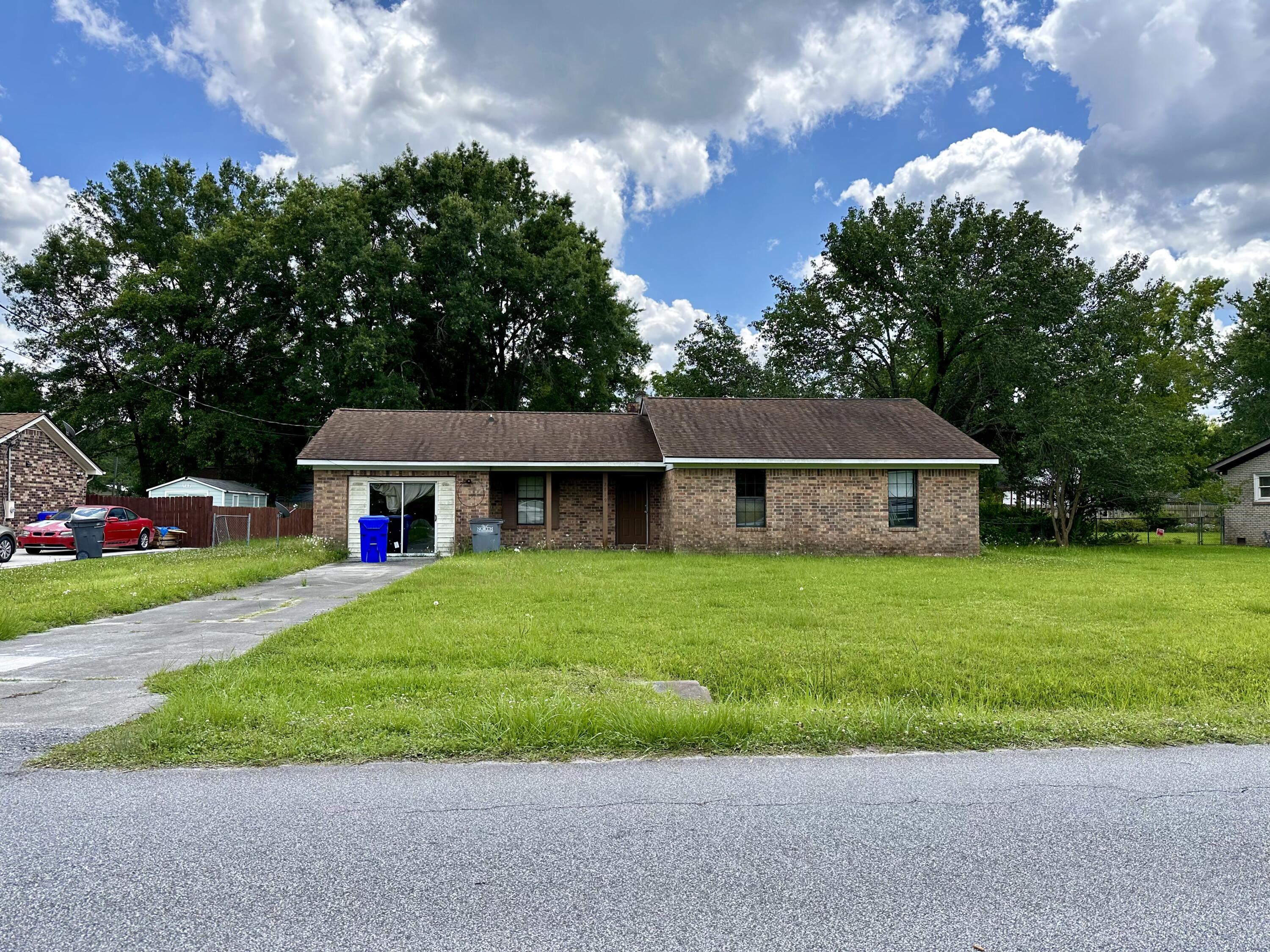 2819 Shadow Lane North Charleston SC 29406