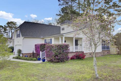 212 Thames Avenue Summerville SC 29485