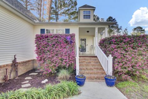212 Thames Avenue Summerville SC 29485