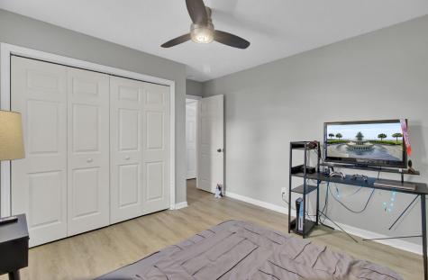 212 Thames Avenue Summerville SC 29485