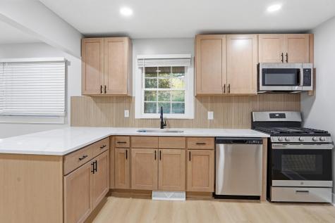 3358 Mountainbrook Avenue North Charleston SC 29420