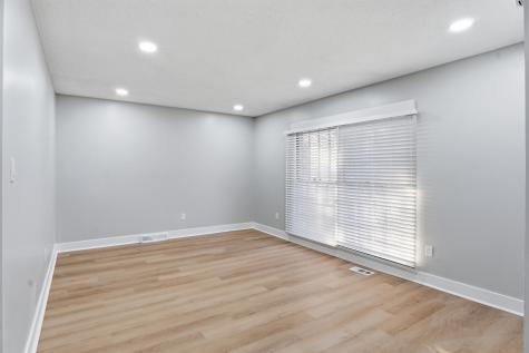 3358 Mountainbrook Avenue North Charleston SC 29420