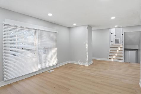 3358 Mountainbrook Avenue North Charleston SC 29420