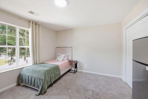 8528 Falling Leaf Lane North Charleston SC 29420