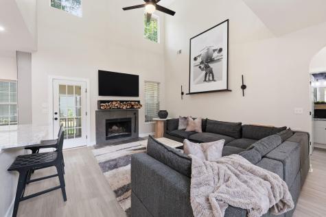 8528 Falling Leaf Lane North Charleston SC 29420