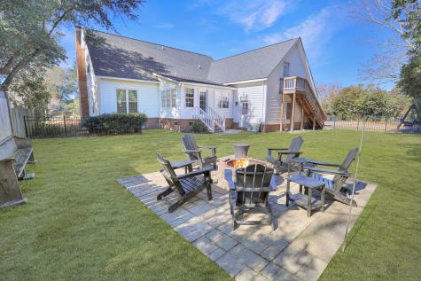 1109 Hollybrooke Drive Moncks Corner SC 29461