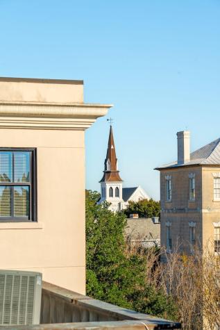 284 Meeting Street Charleston SC 29401