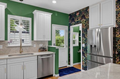 404 Forsythia Avenue Summerville SC 29483