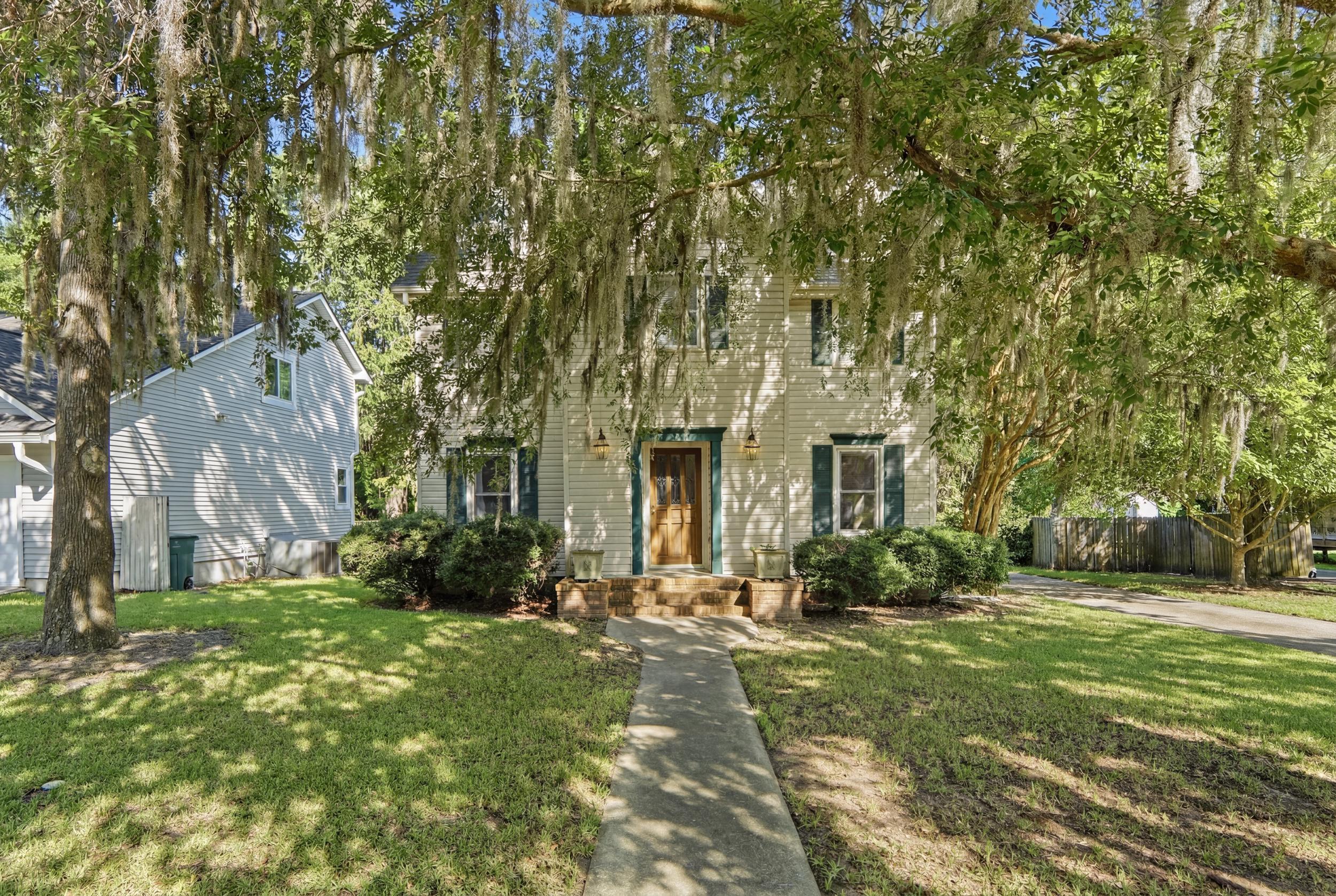 36 Manor Boulevard Hanahan SC 29410