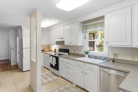 36 Manor Boulevard Hanahan SC 29410