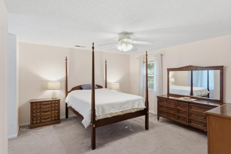 36 Manor Boulevard Hanahan SC 29410