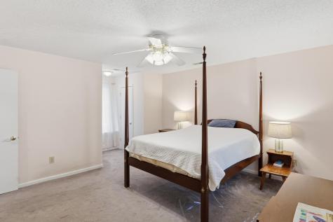 36 Manor Boulevard Hanahan SC 29410