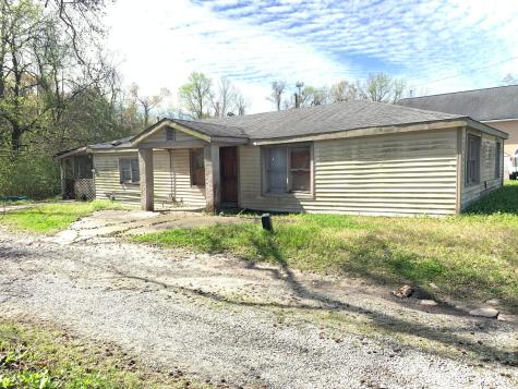 2323 Elder Avenue North Charleston SC 29406