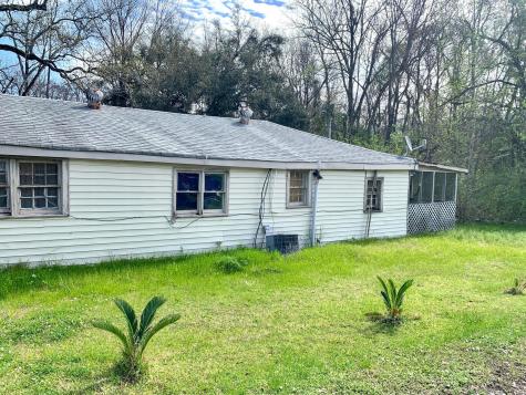 2323 Elder Avenue North Charleston SC 29406