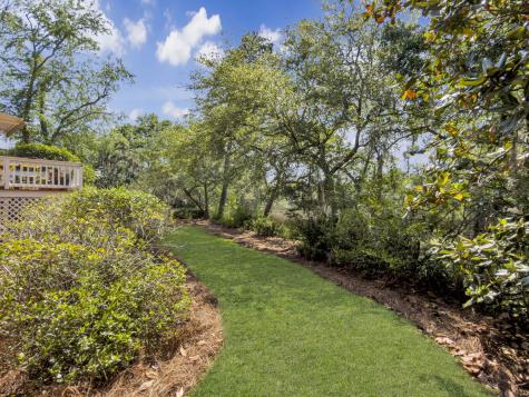 1529 Strathmore Lane Mount Pleasant SC 29464