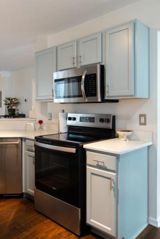 7335 Suncatcher Drive Hanahan SC 29410