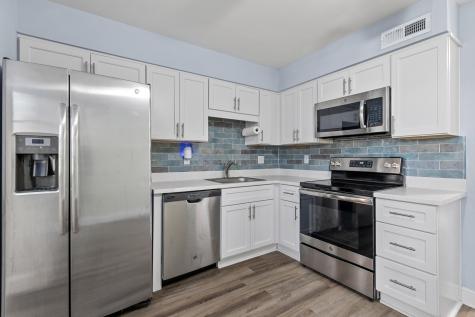 1521 Nantahala Boulevard Mount Pleasant SC 29464