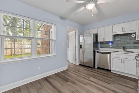 1521 Nantahala Boulevard Mount Pleasant SC 29464