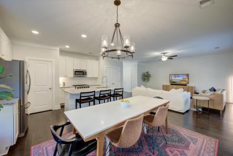 4989 Alpha Street North Charleston SC 29405