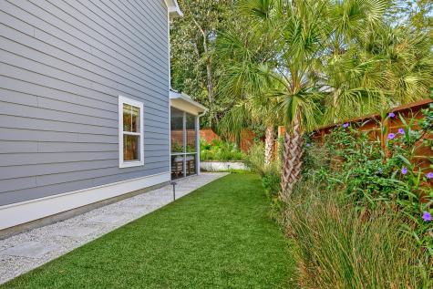 4989 Alpha Street North Charleston SC 29405