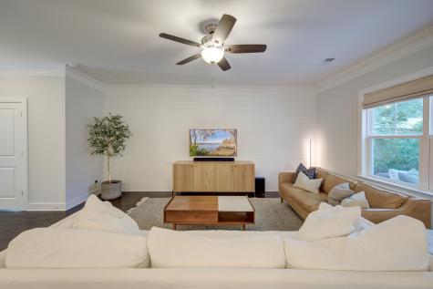 4989 Alpha Street North Charleston SC 29405