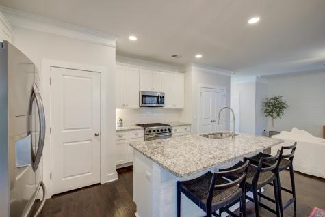 4989 Alpha Street North Charleston SC 29405