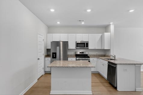1447 Central Avenue Summerville SC 29483