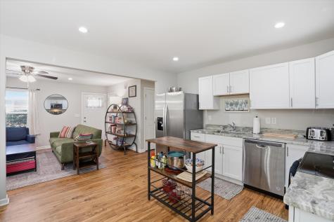 1438 Agatha Street Charleston SC 29407