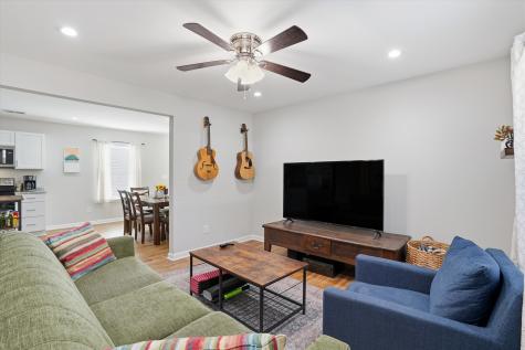 1438 Agatha Street Charleston SC 29407
