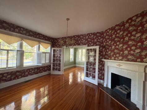 102 S Palmetto Street Summerville SC 29483