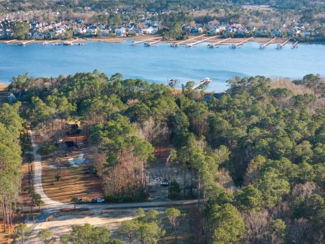 815 Yaupon Drive Charleston SC 29492