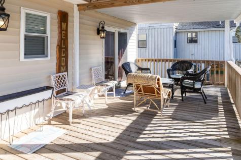 3611 Yacht Club Road Edisto Island SC 29438