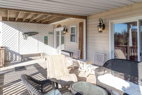 3611 Yacht Club Road Edisto Island SC 29438