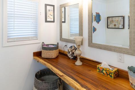 3611 Yacht Club Road Edisto Island SC 29438