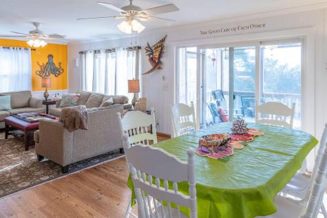 3611 Yacht Club Road Edisto Island SC 29438
