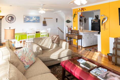 3611 Yacht Club Road Edisto Island SC 29438