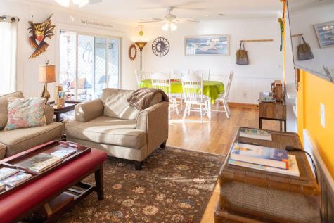 3611 Yacht Club Road Edisto Island SC 29438