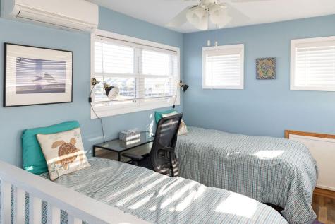 3611 Yacht Club Road Edisto Island SC 29438