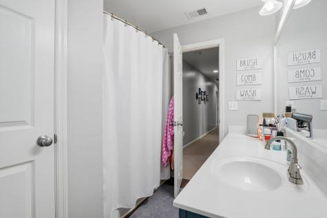 9604 N Carousel Circle Summerville SC 29485